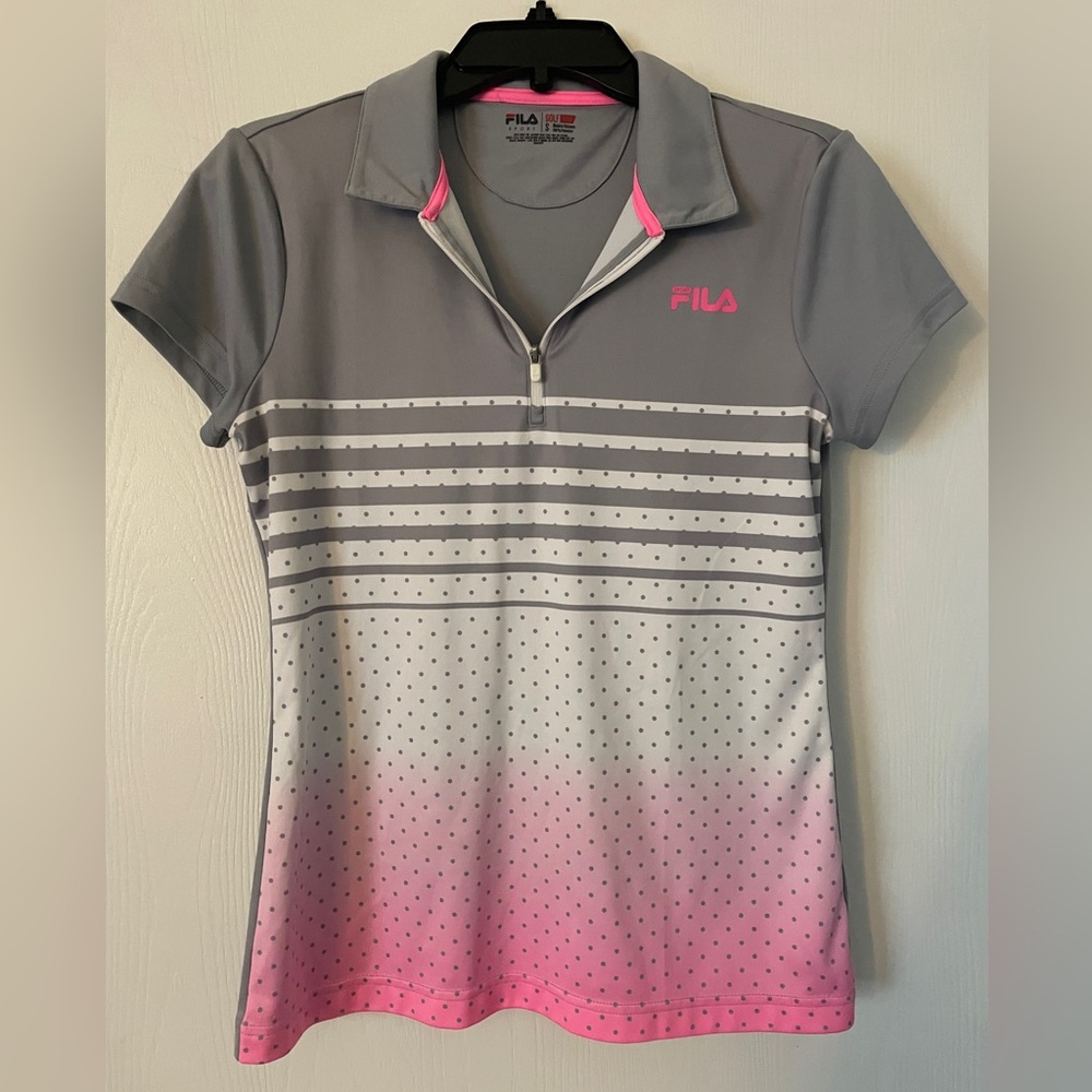 🌻5/$16🌻Fila golf top